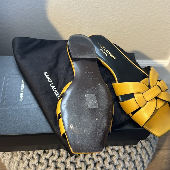 YSL slides - Picture 2 of 3